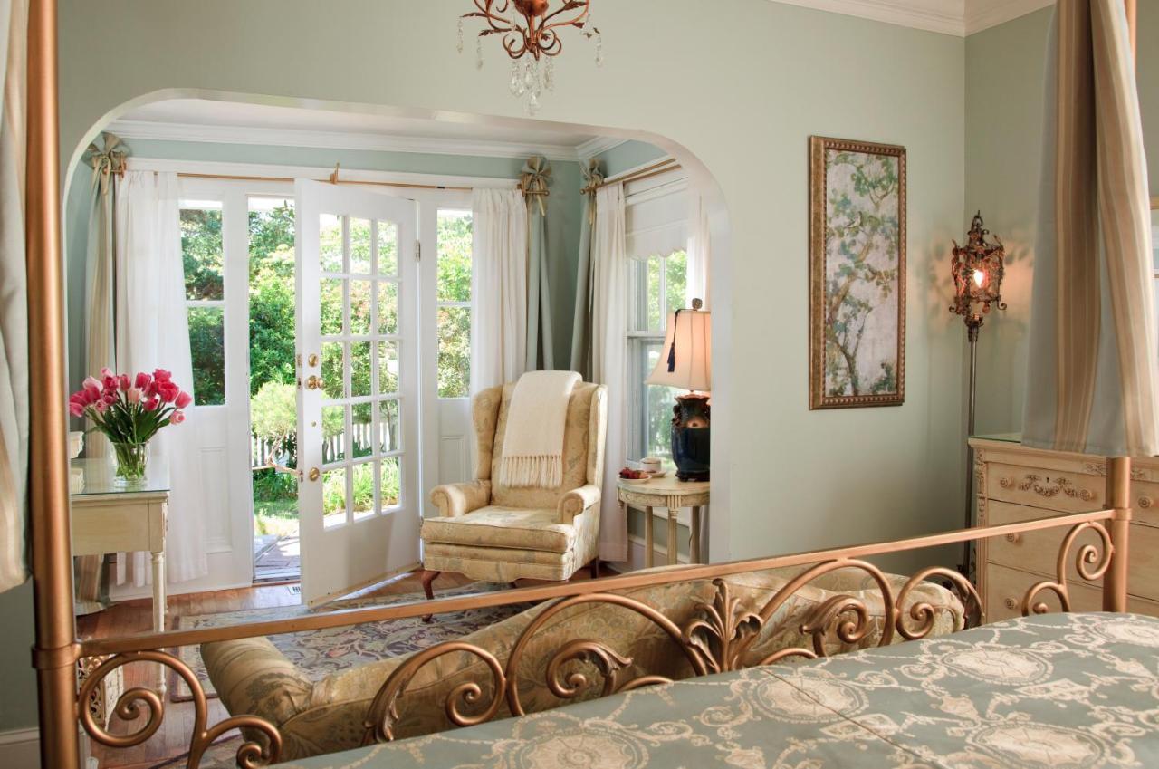 White Doe Inn Bed & Breakfast Manteo Kamer foto