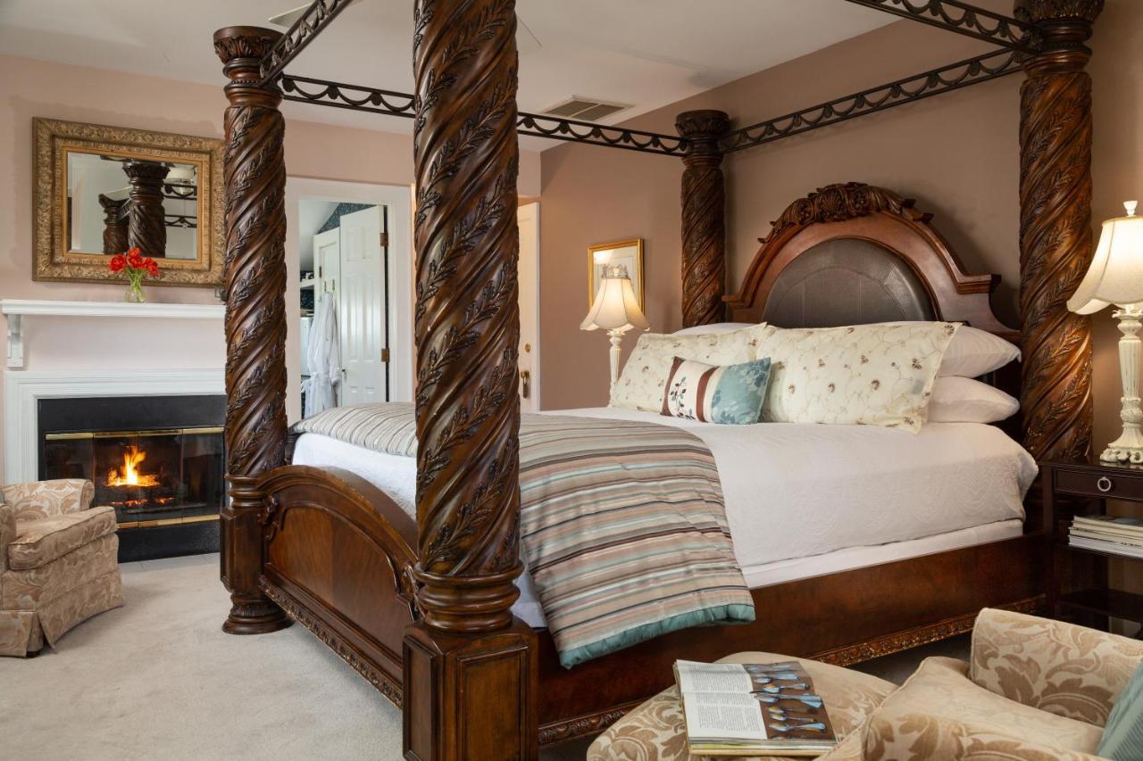 White Doe Inn Bed & Breakfast Manteo Buitenkant foto