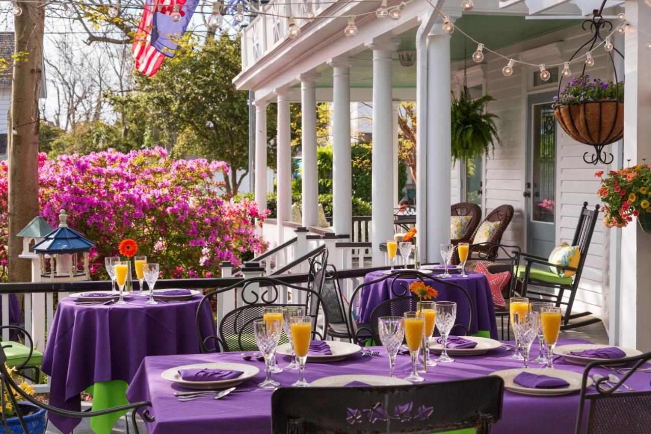 White Doe Inn Bed & Breakfast Manteo Buitenkant foto